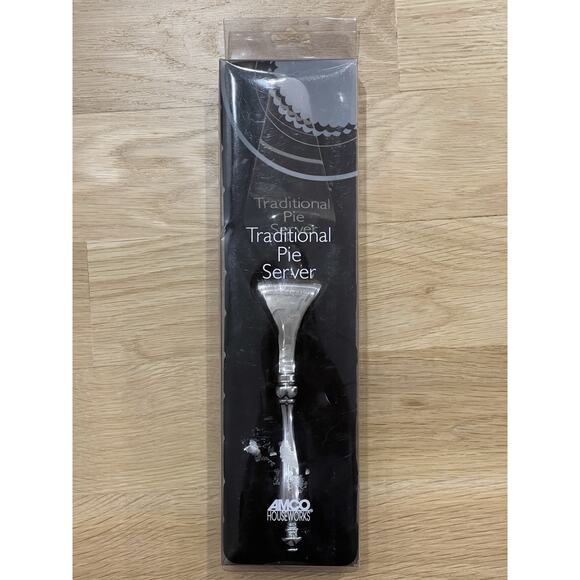 AMCO Stainless Steel Pie Cutter with Serrations Rust Proof New Old Stock Vintage - Picture 1 of 5